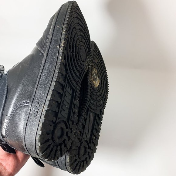 Nike Men's Path Black Sneaker 8 - Picture 6 of 6